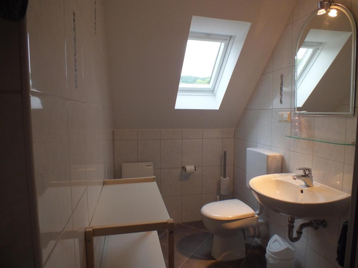 Ferienhaus Moni Mit 2 Separaten Wohnungen Am Silbersee Frielendorf Eksteriør bilde